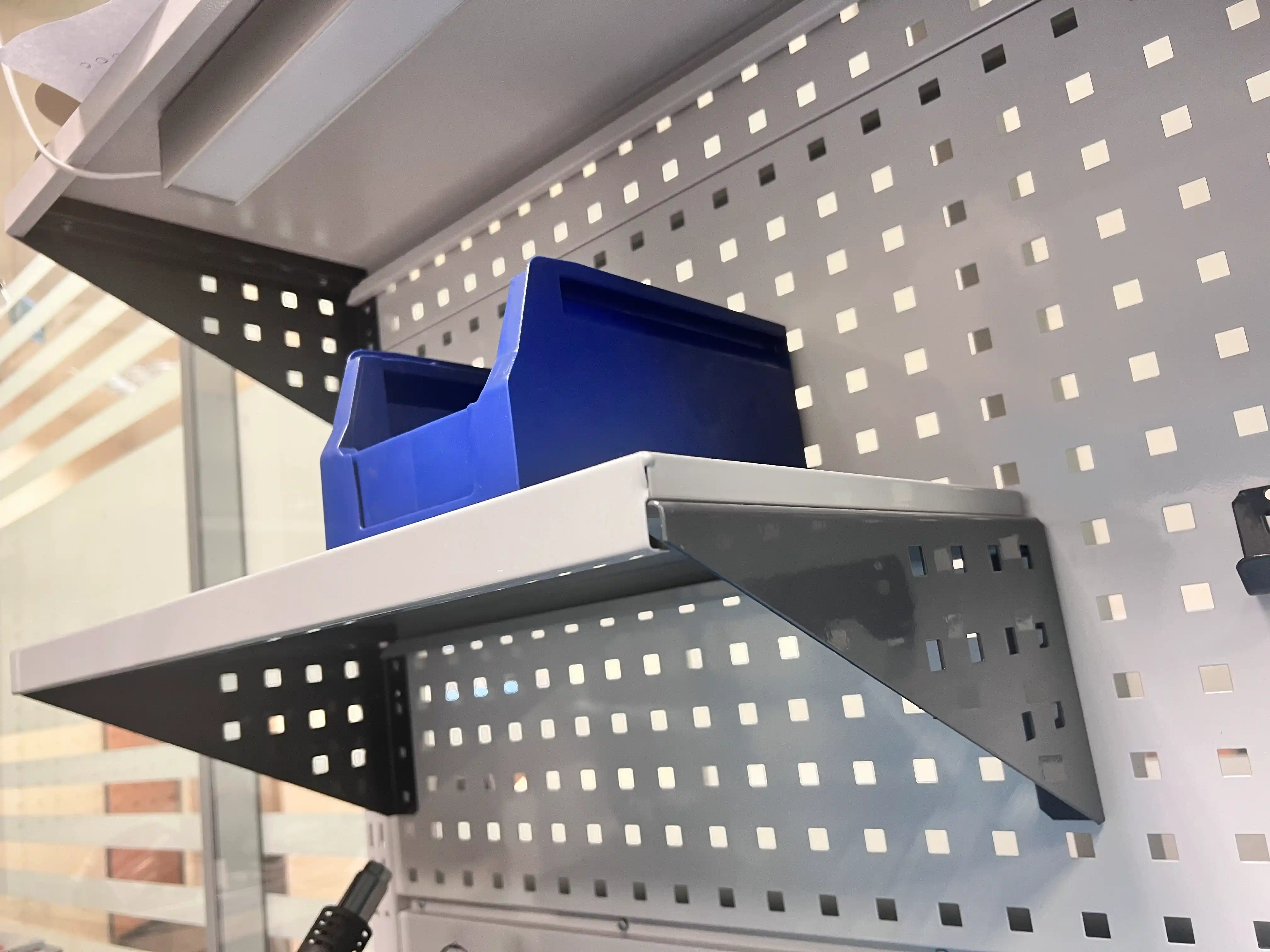 CTR 1602.L26.5-2F Верстак слесарный 2165x1593x743 мм