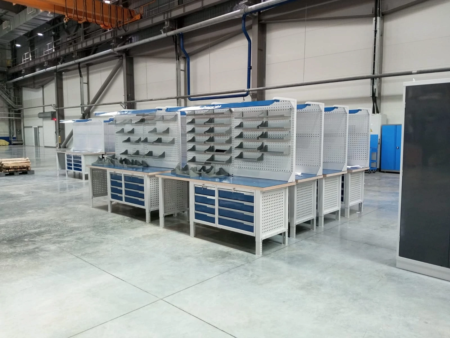 CTR 1602.L26.5-2F Верстак слесарный 2165x1593x743 мм